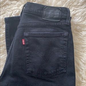 Levi’s Wedgie Straight Jean